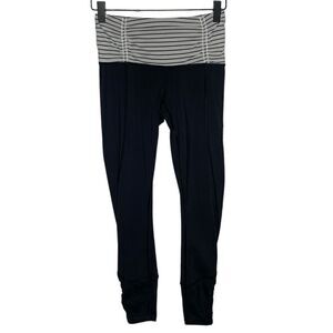 Lululemon Cropped Leggings Woman’s Size 2